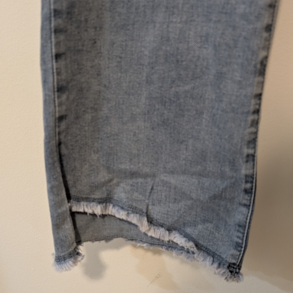 Charli B Bootcut Asymmetrical Raw Hem Light Blue Denim Jeans 30" Inseam Size 16 - Picture 4 of 10